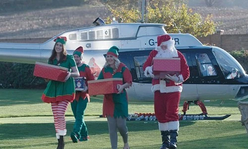 Quà Giáng sinh của con nhà tỷ phú “khủng” thế nào?