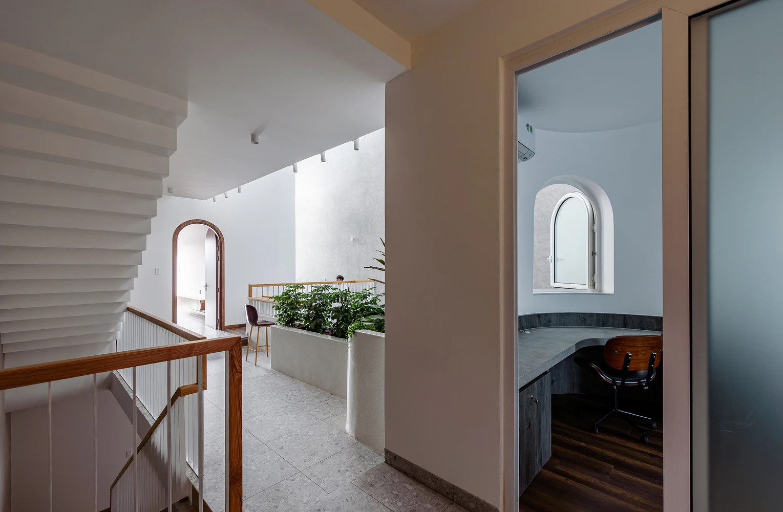 Nhà phố đơn giản giữa Sài Gòn “gây sốt” trên báo Mỹ