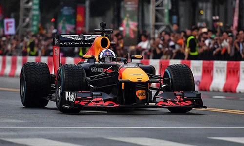 Xem video 3D mô phỏng đường đua xe F1 ở Hà Nội