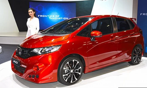 Honda Jazz độ Mugen chỉ 300 chiếc ra mắt tại Malaysia