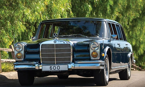 Chi tiết “ông hoàng limousine” Mercedes-Benz 600 Pullman 