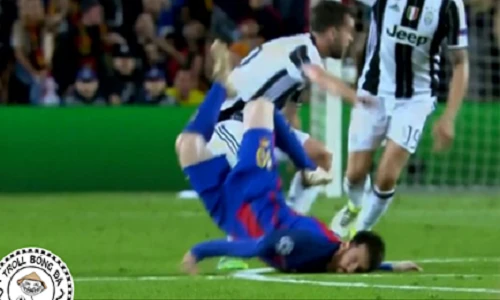 Ảnh chế bóng đá: Messi, Barca lại "sấp mặt" vì Juventus