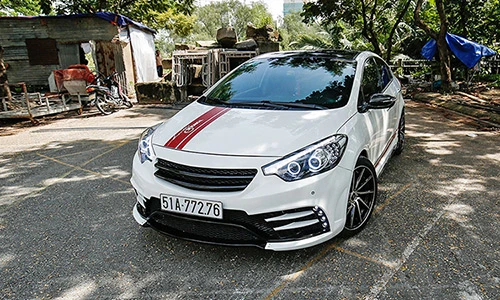 Kia K3 độ bodykit thể thao “made in Việt Nam” giá 90 triệu
