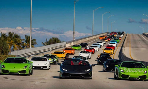 Gần trăm "siêu bò" Lamborghini tụ hội tại BullFest 2016