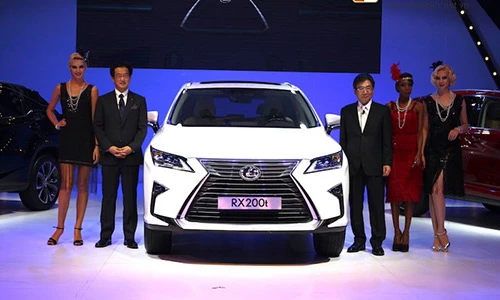Triệu hồi 20 xe sang Lexus RX350 và RX200t tại VN