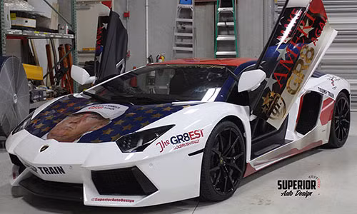 Siêu xe Aventador nổi tiếng nhờ ủng hộ Donald Trump