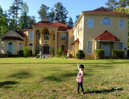 Choáng ngợp cơ ngơi ở Mỹ của “thị màu” Thúy Nga