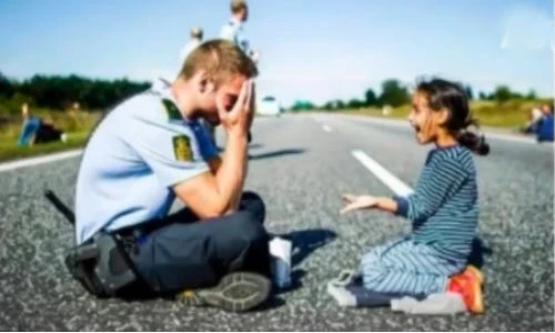 5 bức ảnh cảm động của cuộc khủng hoảng tị nạn