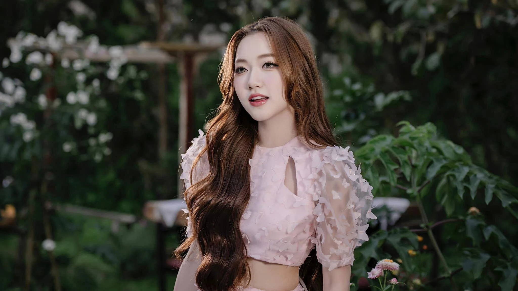 "Hot girl Sài thành" Nguyễn Vũ Thoại Nghi tuổi 19 xinh chuẩn hoa hậu