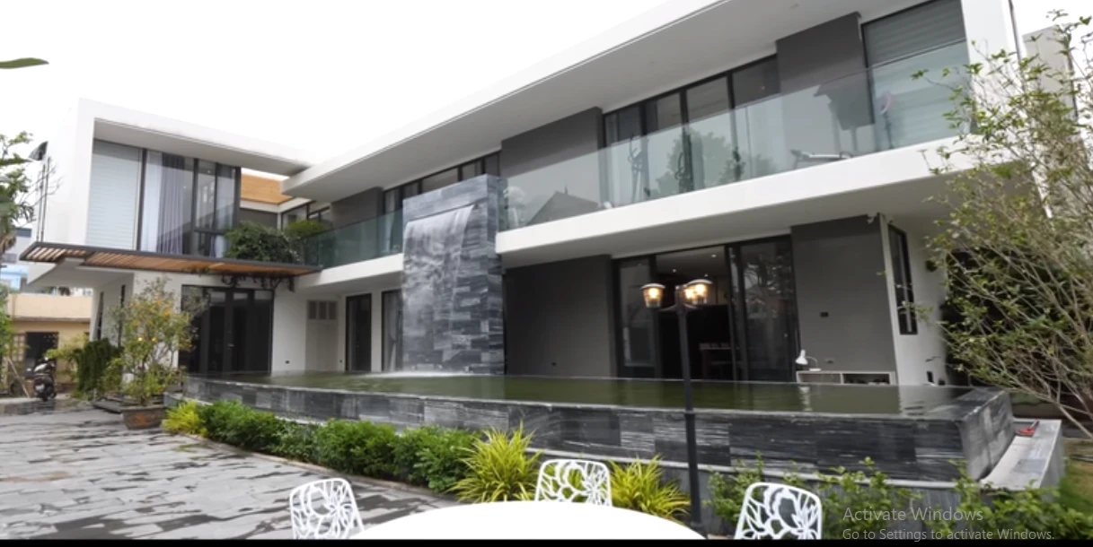 Ngỡ ngàng nhà 3 gian lột xác thành biệt thự cực sang trọng