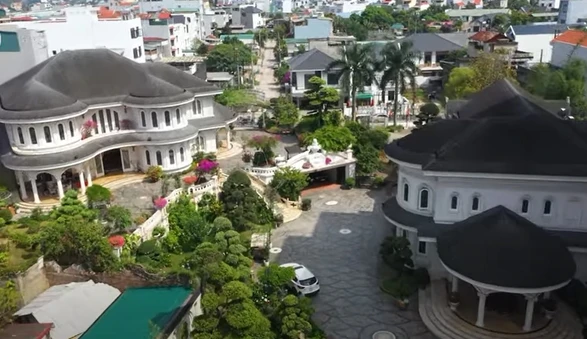 Biệt thự 500 tỷ trang hoàng như cung điện ở Quảng Ninh