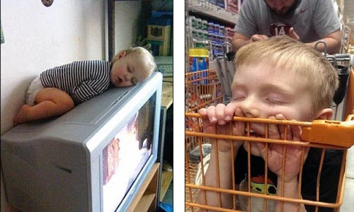 Những tư thế ngủ không thể nhịn cười của bé yêu