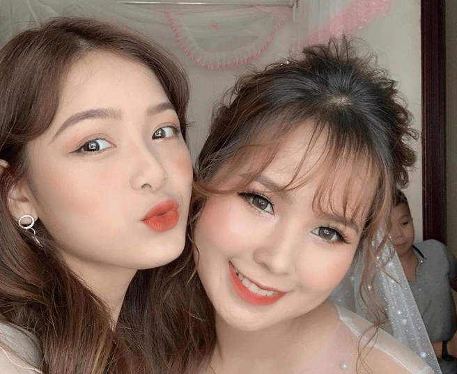 Đội phù dâu “đẹp toàn tập”: Hoá ra gái xinh chơi có hội