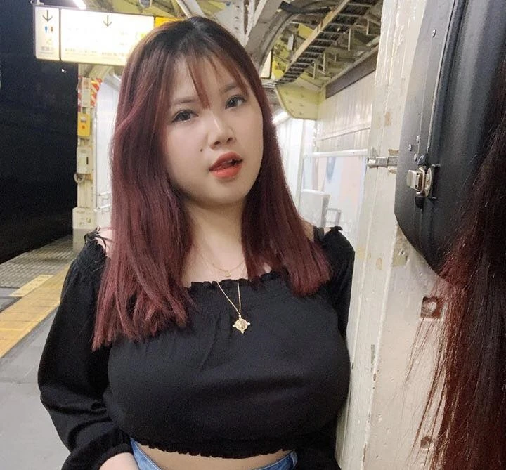 Nữ sinh ở Hải Dương từng gây sốt với "vòng 1 khủng" lại gây náo loạn CĐM