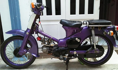 Honda siêu Cub 50 giá chỉ 5,5 triệu tại Sài Gòn