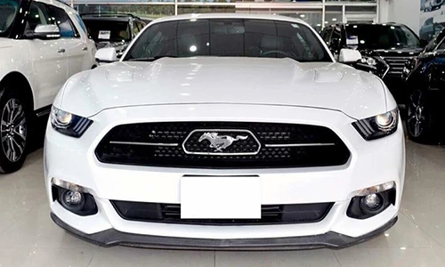 Cận cảnh Ford Mustang GT giá 3,9 tỷ tại Việt Nam