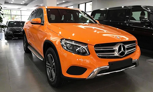 Mercedes-Benz GLC 250 màu độc giá 1,8 tỷ tại Hà Nội