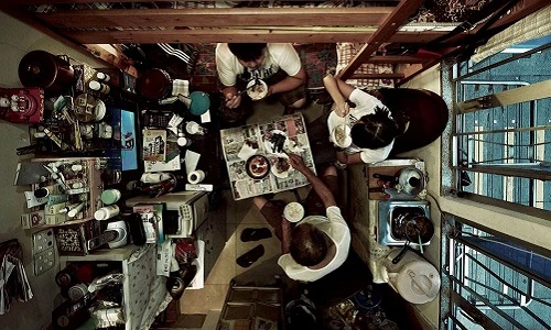 Cuộc sống ngạt thở trong "nhà quan tài" ở Hong Kong