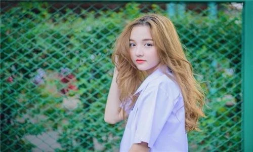 Tan chảy trước vẻ đẹp ngọt ngào của hot girl Thái Lan