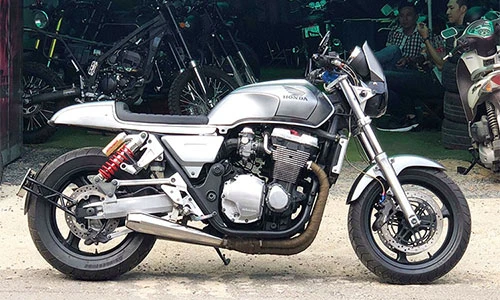 Honda CB1300 đời 98 độ cực chất ở Bến Tre