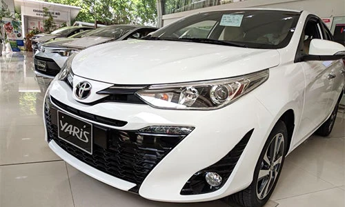 Cận cảnh Toyota Yaris 2018 về đại lý, giá khoảng 640 triệu