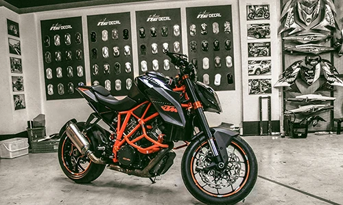 “Soi” KTM Super Duke 1290 R giá 665 triệu tại Sài Gòn