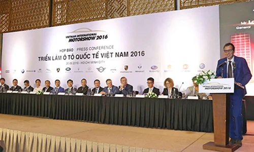 150 siêu xe và xe sang sẽ góp mặt tại VIMS 2016