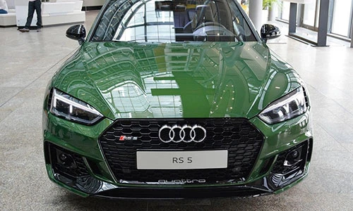 Audi ra mắt RS5 Coupe 2017 phiên bản “xanh đặc biệt“