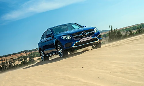 Mercedes GLC 300 4MATIC Coupe “chốt giá” 2,9 tỷ tại VN