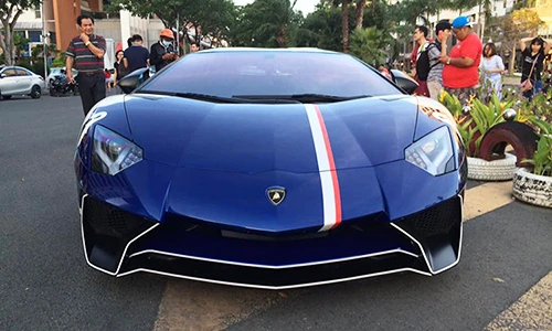 Lamborghini Aventador SV 35 tỷ của Minh Nhựa khoe áo mới