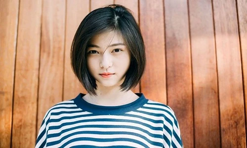 Ngẩn ngơ trước nhan sắc “nàng thơ" tóc ngắn xinh như mộng