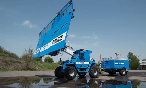 Siêu xe chống bạo động Bozena Riot của cảnh sát Slovakia