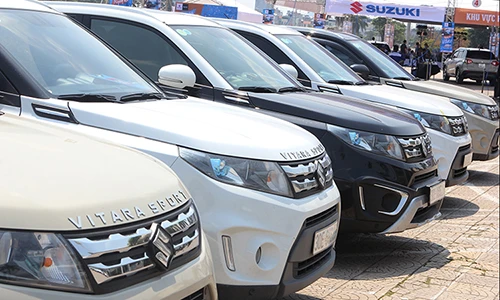 Ô tô Suzuki giá rẻ nhưng vẫn ế nhất Việt Nam