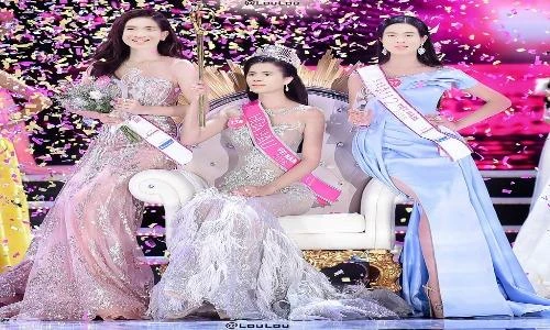 U23 Việt Nam đăng quang hoa hậu, ai đẹp hơn ai?