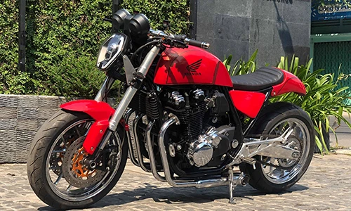 "Xế nổ" Honda CB1100 độ Racer Bob của dân chơi Thanh Hoá