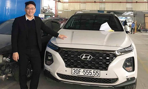 Hyundai SantaFe 2019 biển "ngũ quý" giá 2,5 tỷ ở Hà Nội