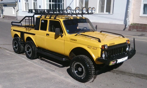 Bán tải Lada Niva 6x6 siêu hầm hố giá chỉ 170 triệu