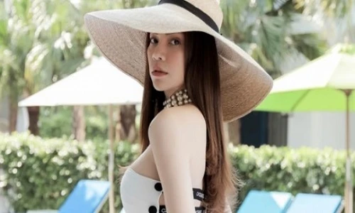 Clip Hồ Ngọc Hà mặc bikini quay MV trên cát nóng biển miền Trung