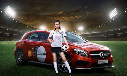 Hoa hậu Diệu Linh “quần đùi, áo số” bên hatchback Mercedes