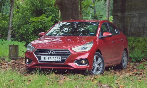 Hyundai Accent giá từ 279 triệu "cháy hàng" tại Ấn Độ 