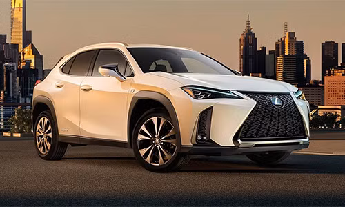 Xe sang Lexus UX 2019 mới bất ngờ lộ diện 