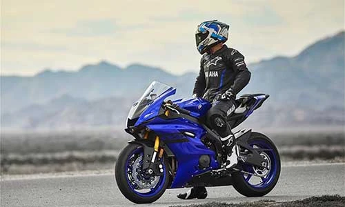 Yamaha R6 2018 sắp về Việt Nam giá 500 triệu đồng?