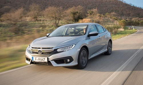 Xe Honda Civic 2018 máy dầu “uống” 3,4 lít/ 100km