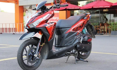 Xe ga Honda Click 125i độ "đồ chơi khủng" tại Sài Gòn