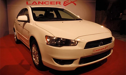 Mitsubishi triệu hồi 5000 xe ôtô dính lỗi động cơ