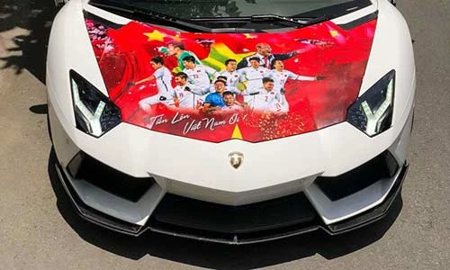 Siêu xe Lamborghini Aventador 26 tỷ cổ vũ Olympic Việt Nam