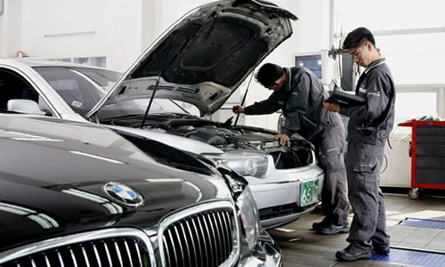 Hàn Quốc khuyến cáo người dân hạn chế lái xe BMW