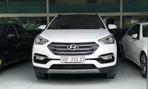 Hyundai Santafe biển "ngũ quý 3" bán 2,5 tỷ tại Hà Nội