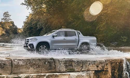 Mercedes X-Class phiên bản cao cấp nhất giá 1,16 tỷ đồng