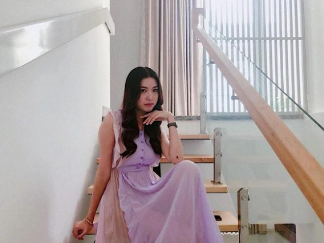 Lý do Á hậu Thúy Vân được gọi là đại gia Showbiz: Nhà 400m2, đi xe 8 tỷ